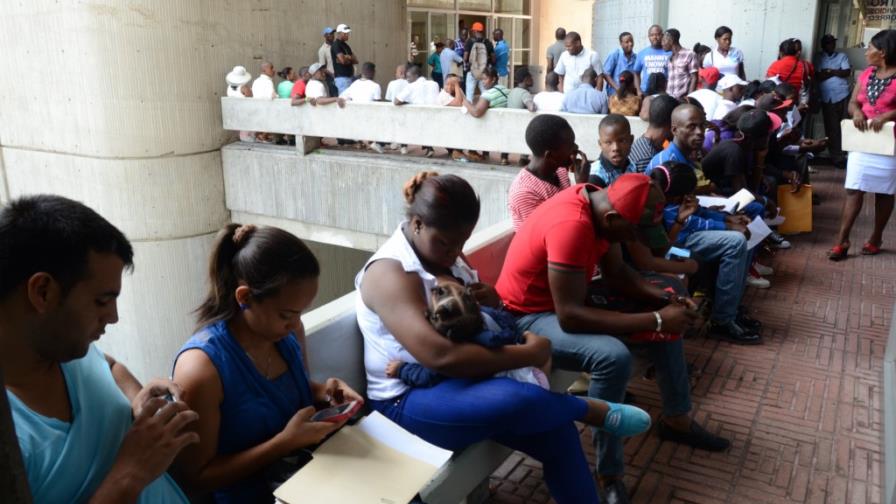 Gobierno defiende el Plan Regularización