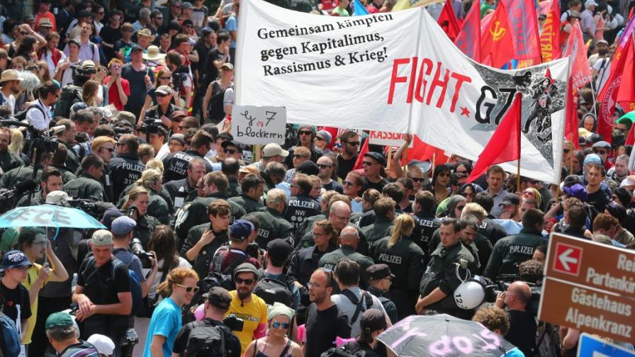 Varios miles de personas se manifiestan en Alemania contra la cumbre del G7