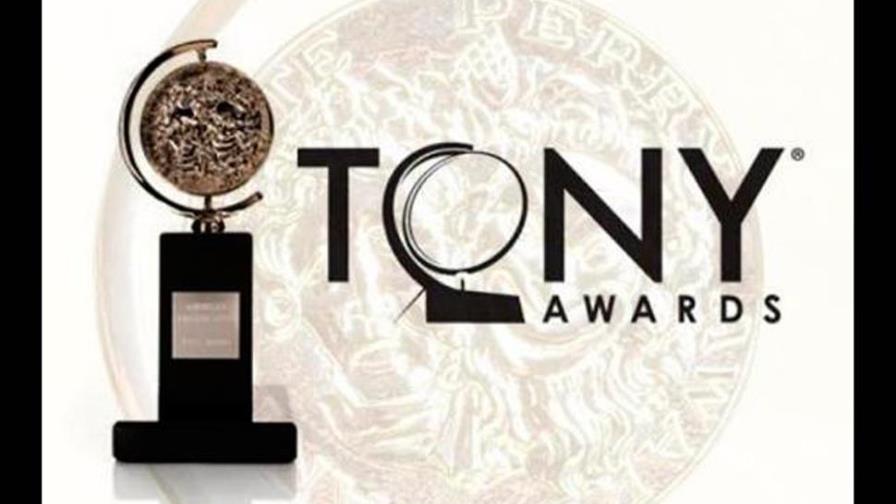 Grandes clásicos y actualidad rabiosa se baten en los Tony