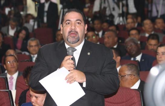 Legisladores presentan propuestas en la Asamblea Revisora para reformar la Constitución