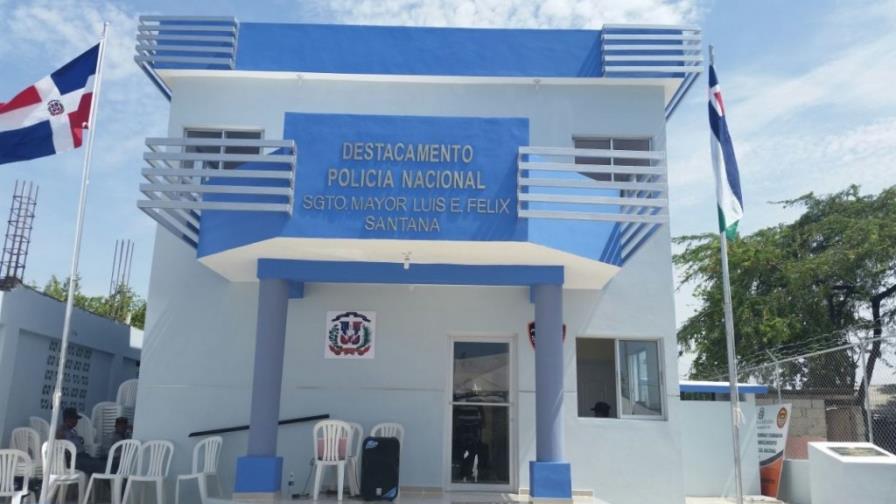 Castro Castillo inaugura destacamento policial en Jaquimeyes
