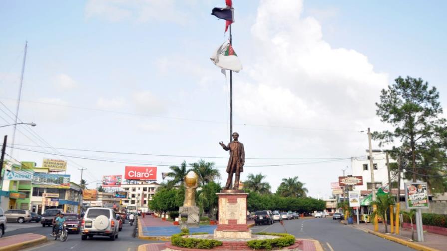 Reclaman a Danilo Medina obras prometidas en San F. de Macorís Reclaman a Danilo Medina obras prometidas en San F. de Macorís