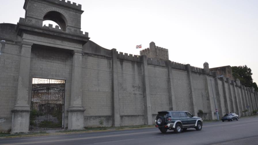 Turismo y la maléfica muralla