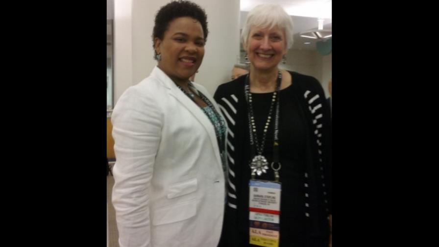 Biblioteca Juan Bosch presente en conferencia