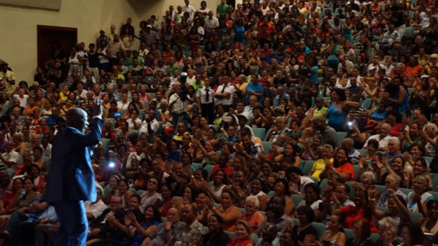 Johnny Ventura debuta en Cuba con apoteósico recibimiento