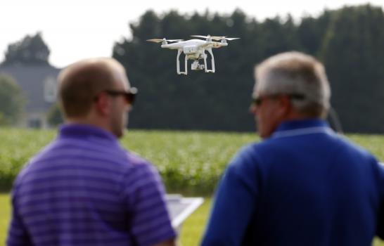 El uso agrícola de los drones en EEUU, a punto de despegar