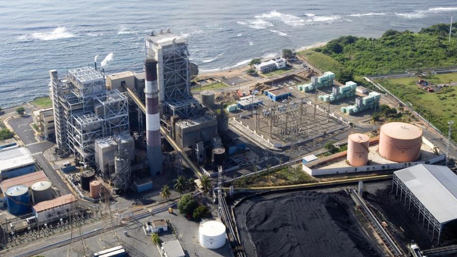 El Gobierno rechaza que las plantas a carbón sean un error histórico El Gobierno rechaza que las plantas a carbón sean un error histórico