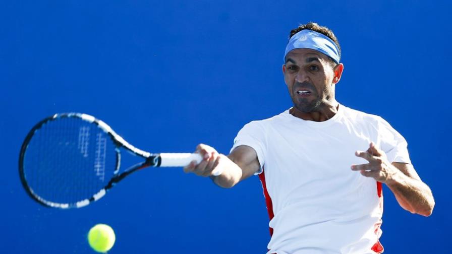 Víctor Estrella enfrenta a Season Williams en inicio Copa Davis