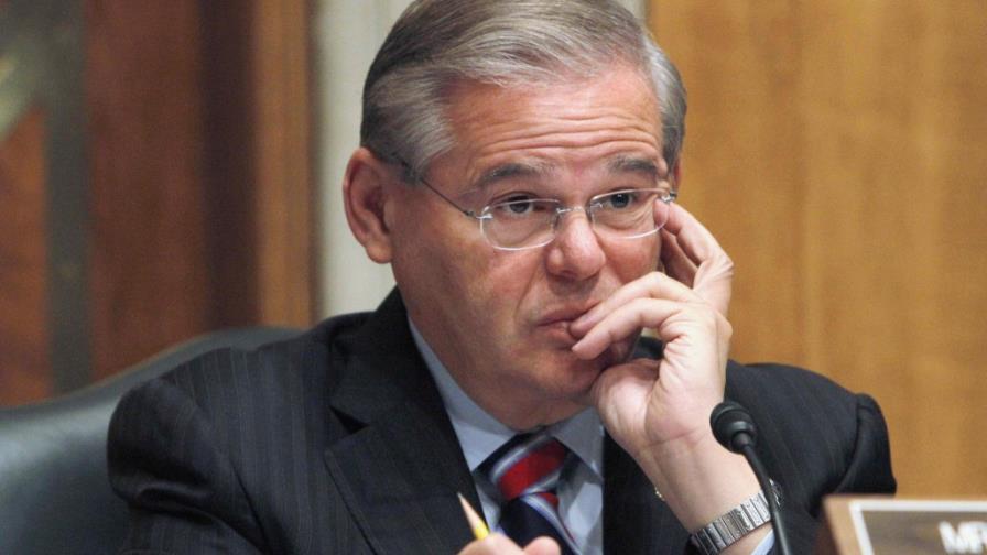 EE.UU. presentará cargos por corrupción contra senador Menéndez por sus lazos con Salomón Melgen