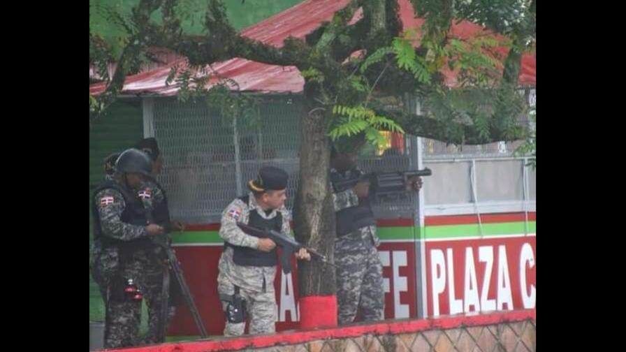 Denuncian Policía reprimió protesta pacífica en San Francisco de Macorís