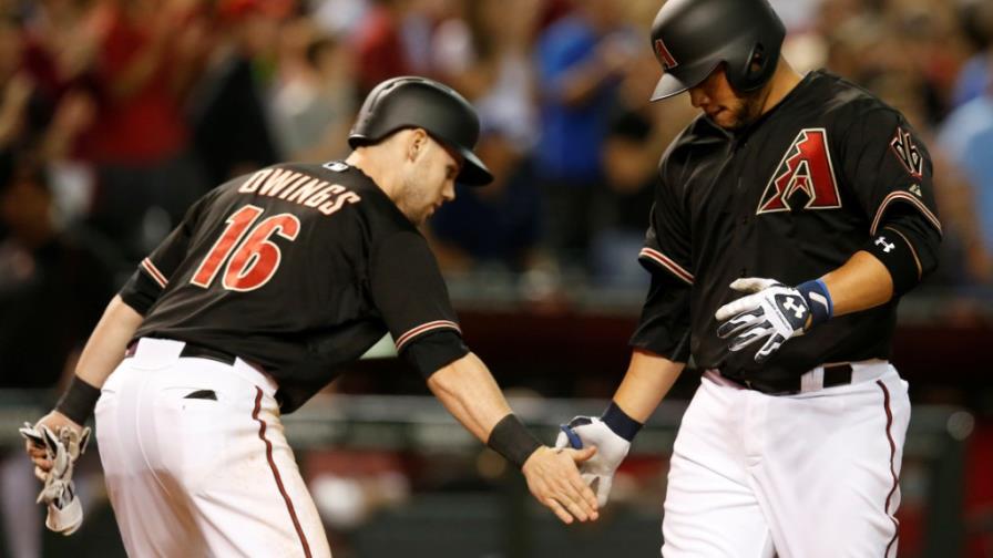 Jonrón del dominicano Welington Castillo guía triunfo de Arizona frente a los Mets