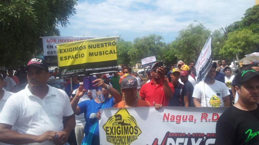 Comerciantes exigen zonas de tolerancia musical