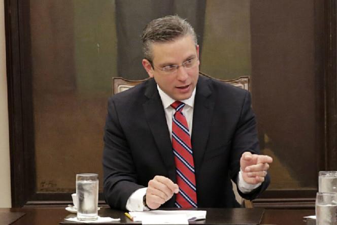 Gobernador dice que sin cambios profundos Puerto Rico puede acabar como Grecia