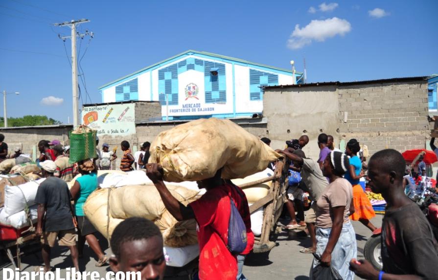 Denuncian dificultades para llevar productos a Haití