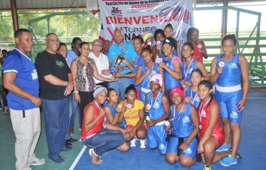 Provincia Santo Domingo arrasa en Campeonato Nacional Boxeo Femenino