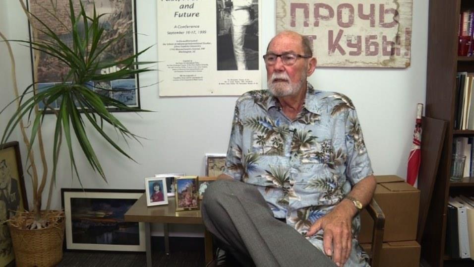 El hombre que vio cerrar la embajada de Estados Unidos en Cuba