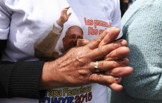 El papa argentino, imán para los fieles latinoamericanos en Quito