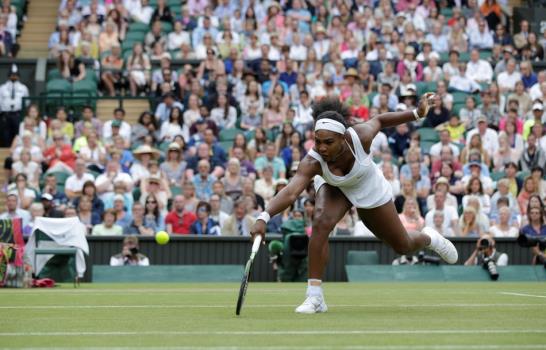 Serena Williams bate a Azarenka y completa las semifinales de Wimbledon