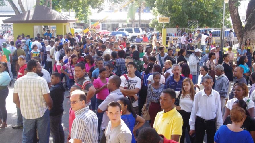 Junta Central Electoral extiende el horario para la nueva cédula