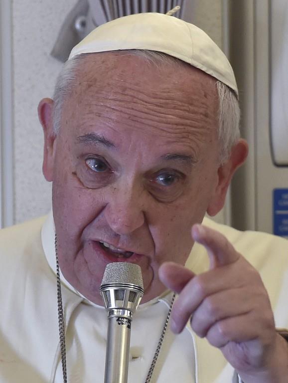 Comisión critica afirmación papal sobre nalgadas a los niños