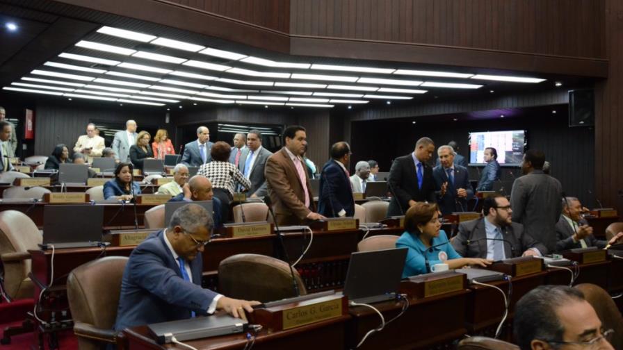 Difieren sobre una cumbre para la Ley de Partidos; el PRD busca mediación Difieren sobre una cumbre para la Ley de Partidos; el PRD busca mediación