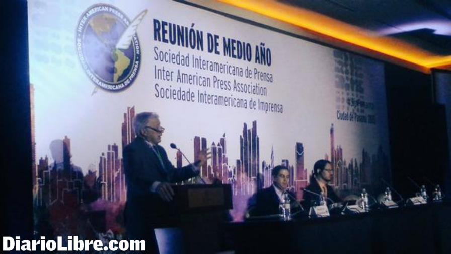 La SIP debate el dilema del cierre del impreso a la era digital