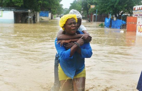 Al menos 10 personas mueren tras derrumbe de tierra causado por lluvias en norte de Haití