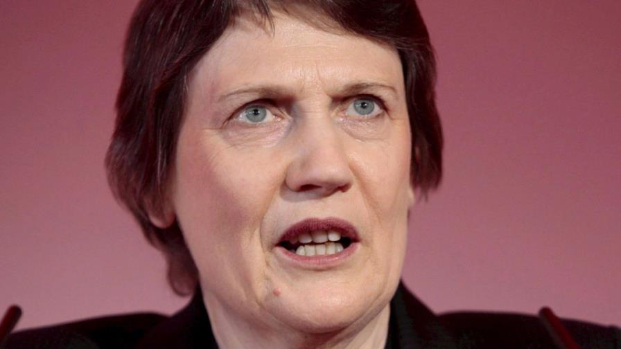 Responsable PNUD reconoce atraso en acceso de la mujer a la política y empleo