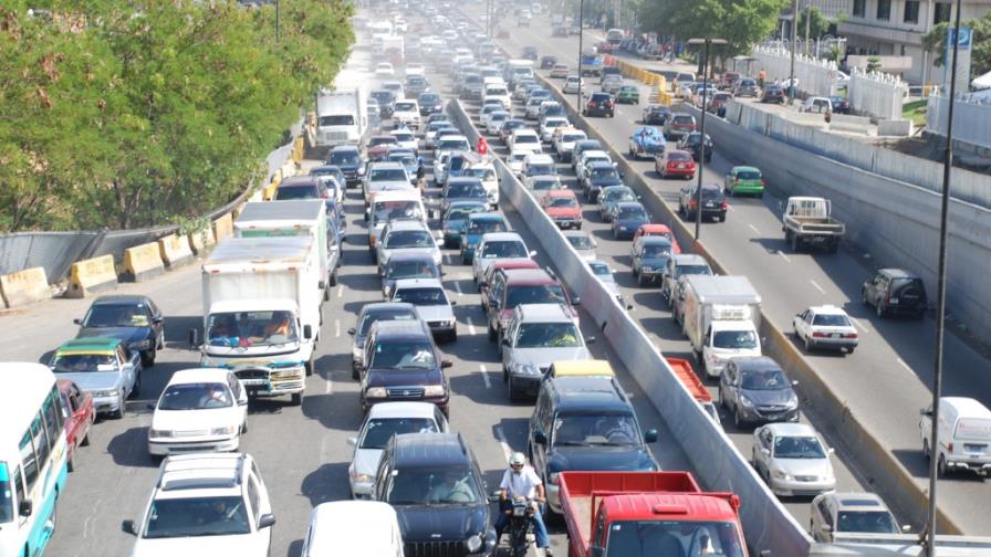 Los combustibles suben entre RD$1.00 y RD$5.60