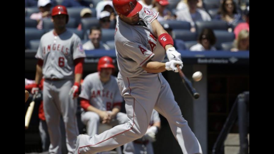 Pujols, jonrón 15 y 535 de por vida, rompe empate con Foxx