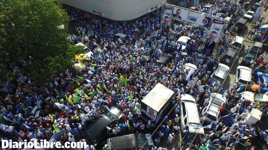 Luis Abinader demostró fuerza, y avanza para liderar oposición