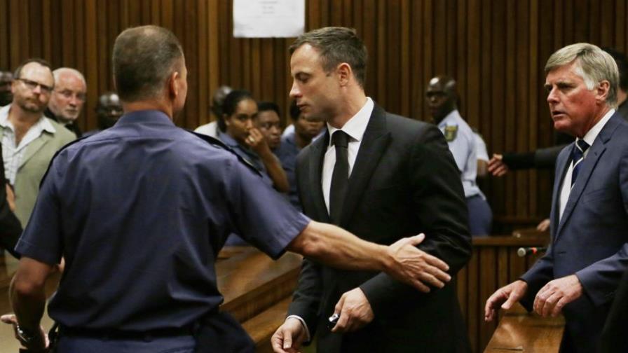 Oscar Pistorius podría salir de la cárcel el 21 de agosto