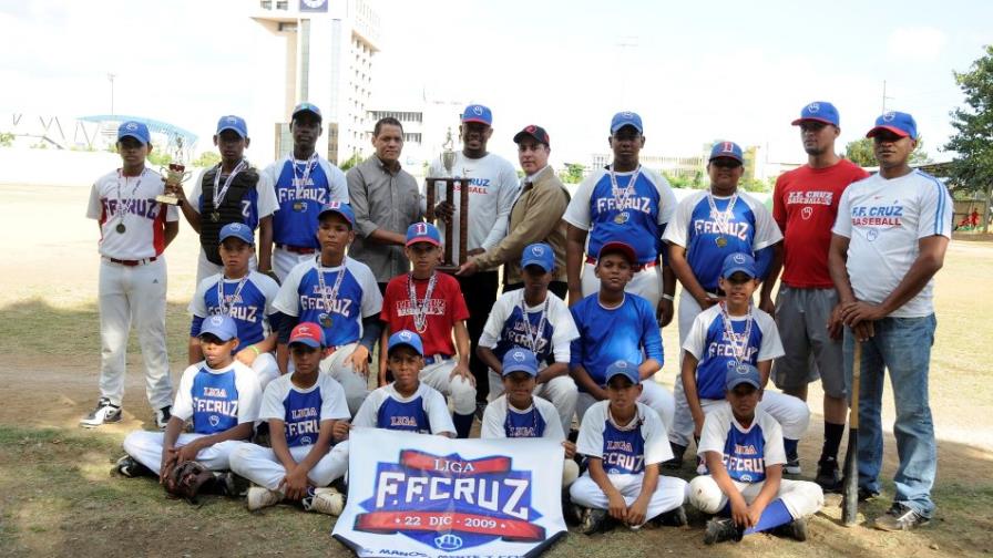 Manuela Diez gana en torneo béisbol navideño Santo Domingo Este Manuela Diez gana en torneo béisbol navideño Santo Domingo Este