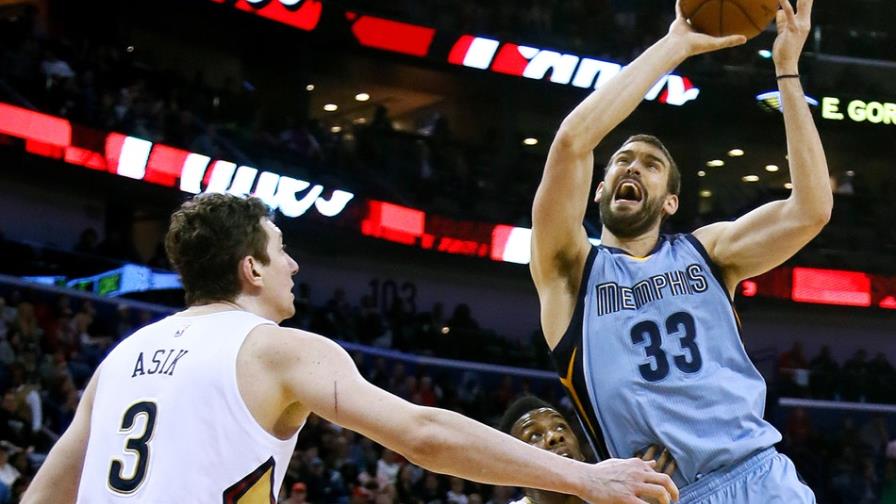 Pelicans ganan 95-89 a Grizzlies empujados por Evans Pelicans ganan 95-89 a Grizzlies empujados por Evans