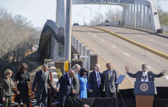 Aniversario de protestas en Selma hace recordar a Ferguson