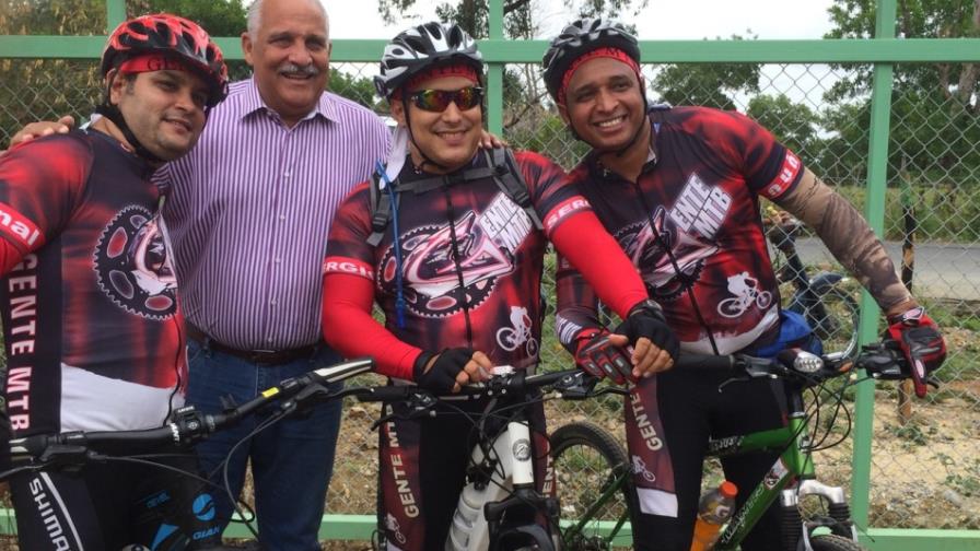 Celebran Aventura Eco-Bike con Aroma de Mujer