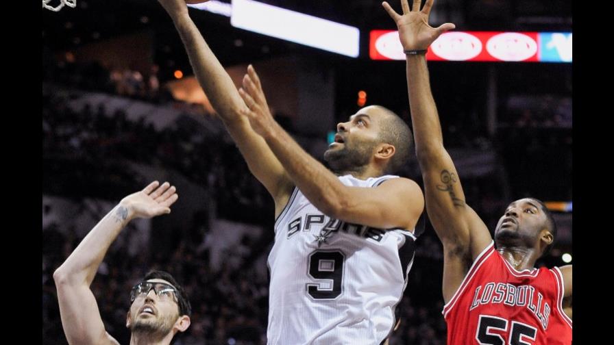 Tony Parker comanda triunfo de Spurs sobre Bulls