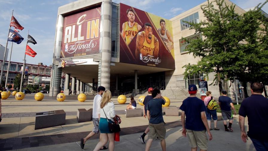 LeBron James hace que Cleveland crea posible un título en la NBA