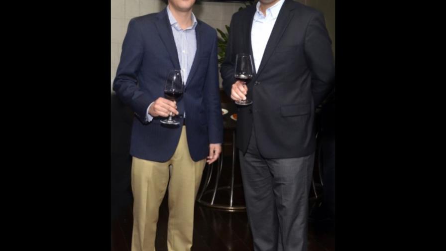 Álvarez & Sánchez presenta sus nuevos vinos