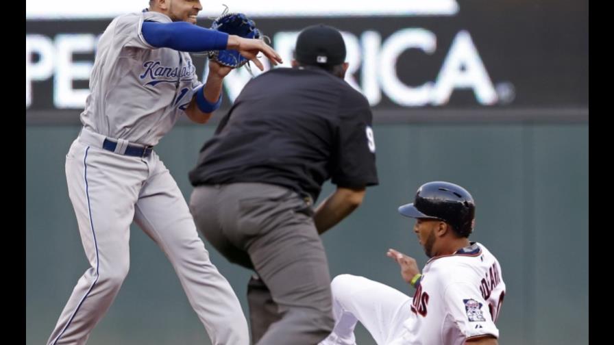 Maikel Franco bateó tres hits; Ozuna disparó dos imparables