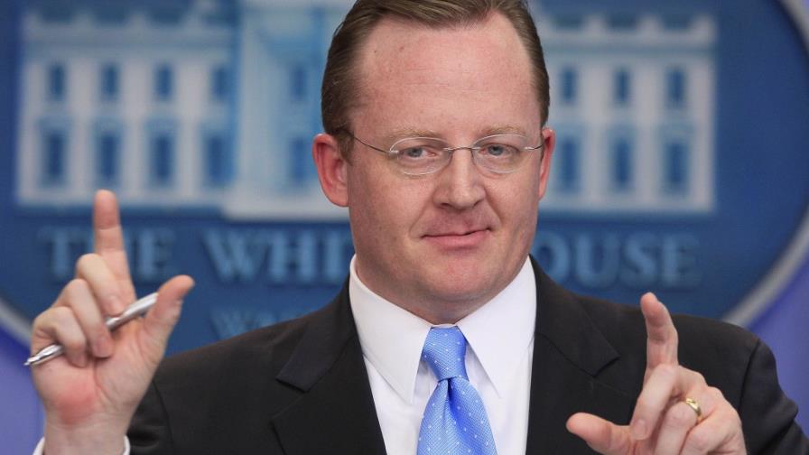 McDonalds suma exvocero de Obama a su equipo ejecutivo