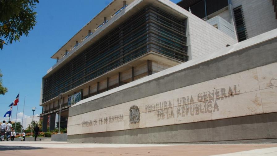 Implicados en el caso de la DICAN entregan dinero y bienes