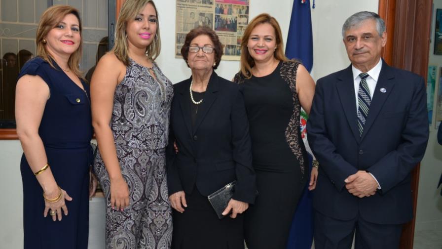 Homenaje póstumo al doctor Fanduiz