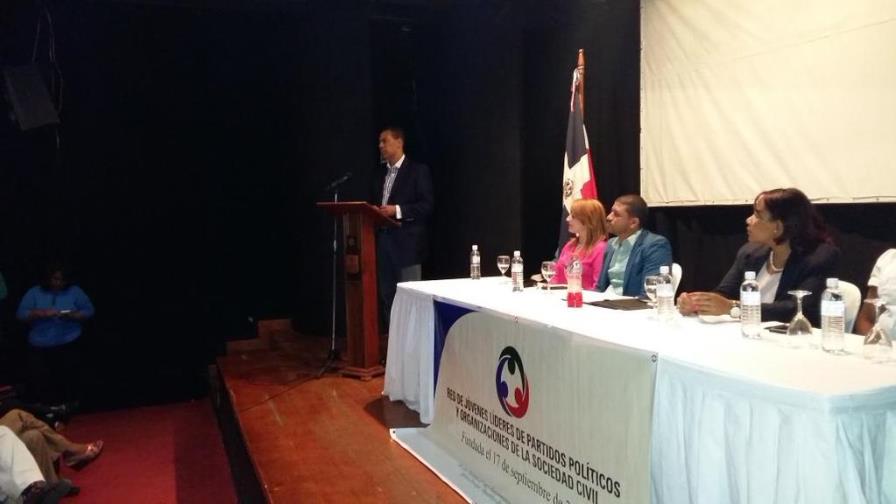 Guido Gómez analiza la crisis de los partidos Guido Gómez analiza la crisis de los partidos