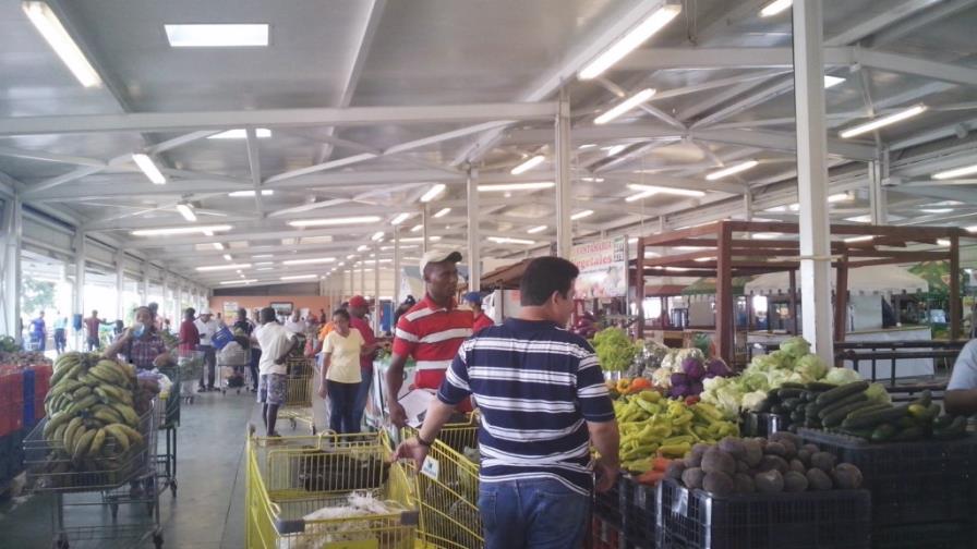 Merca Santo Domingo aumenta sus ventas, aunque le faltan mayoristas