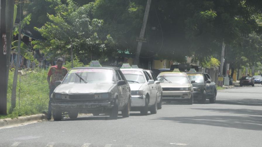 Piden eliminar ruta de carros públicos en Alma Rosa II