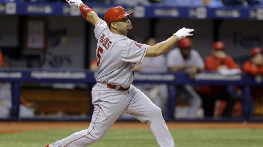 Pujols da pasos de leyenda con su jonrón 536, e iguala a Mantle