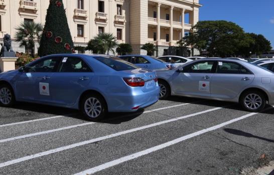 Gobierno de Japón dona 129 vehículos al Estado dominicano