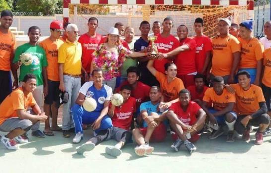 Más de 600 atletas iniciarán el sábado Juegos Provinciales de Independencia Más de 600 atletas iniciarán el sábado Juegos Provinciales de Independencia