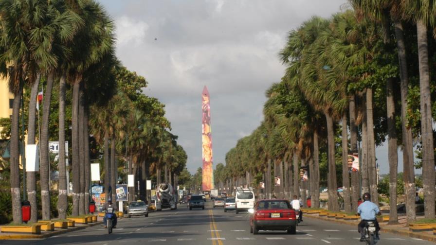 Malecón turístico con el pueblo incluido Malecón turístico con el pueblo incluido